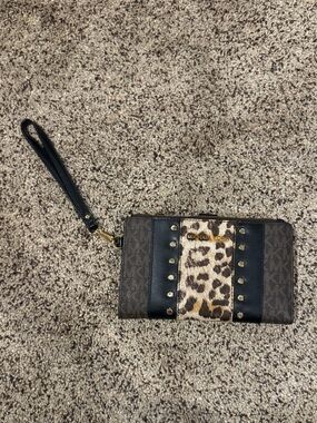 Michael Kors Black and Brown Leopard Accent Wristlet